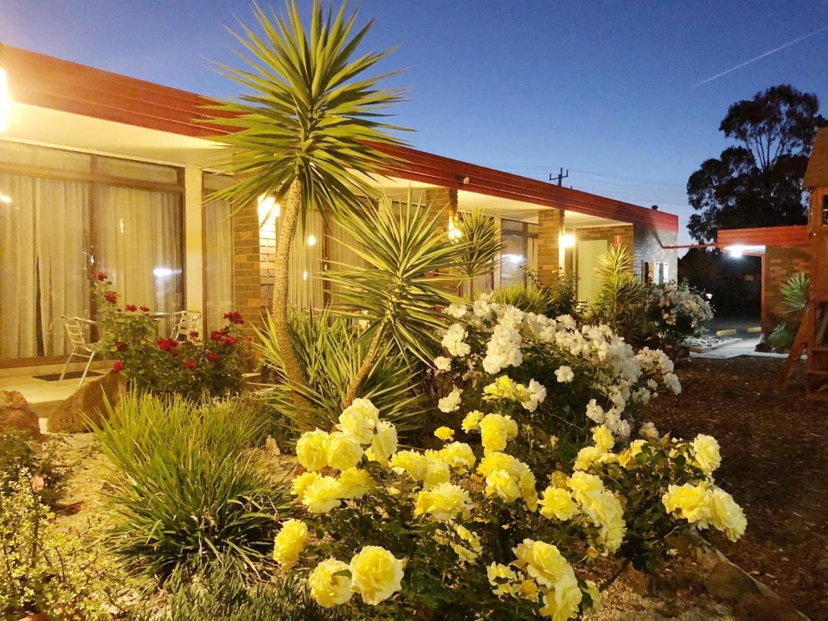 Statesman Motor Inn Ararat Buitenkant foto